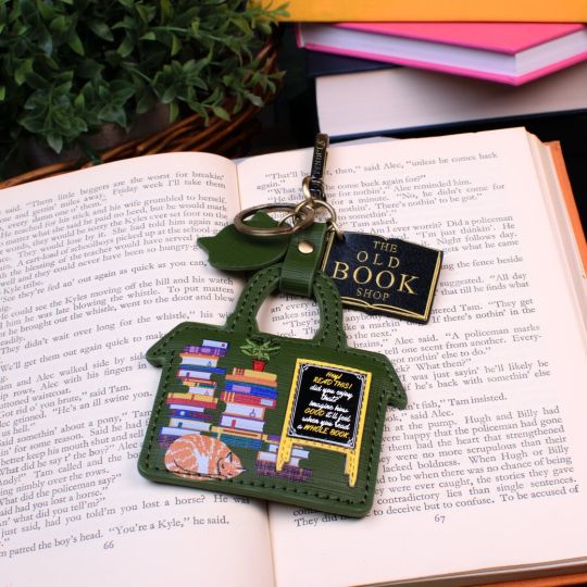 The Old Bookshop - Green Edition - Key Charm