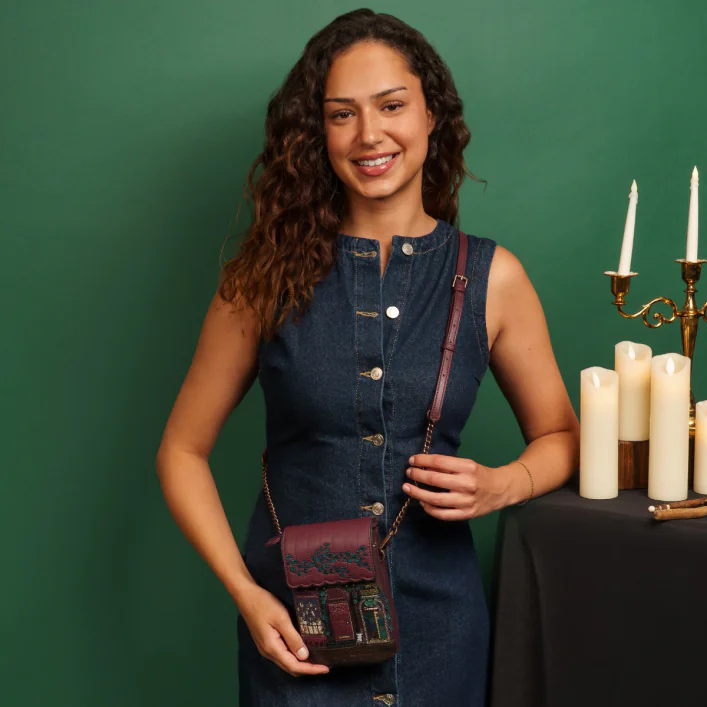 Pochette per Telefono Mystic Wicks Candle and Wandmakers