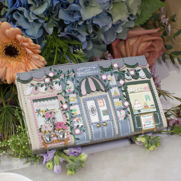 Posies and Patisseries Compact Folding Wallet