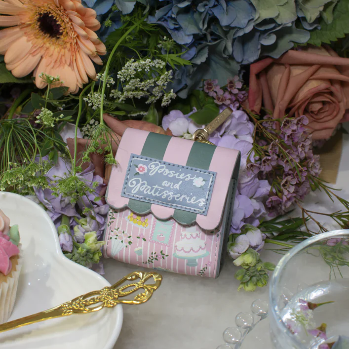 Posies and Patisseries Pods Case