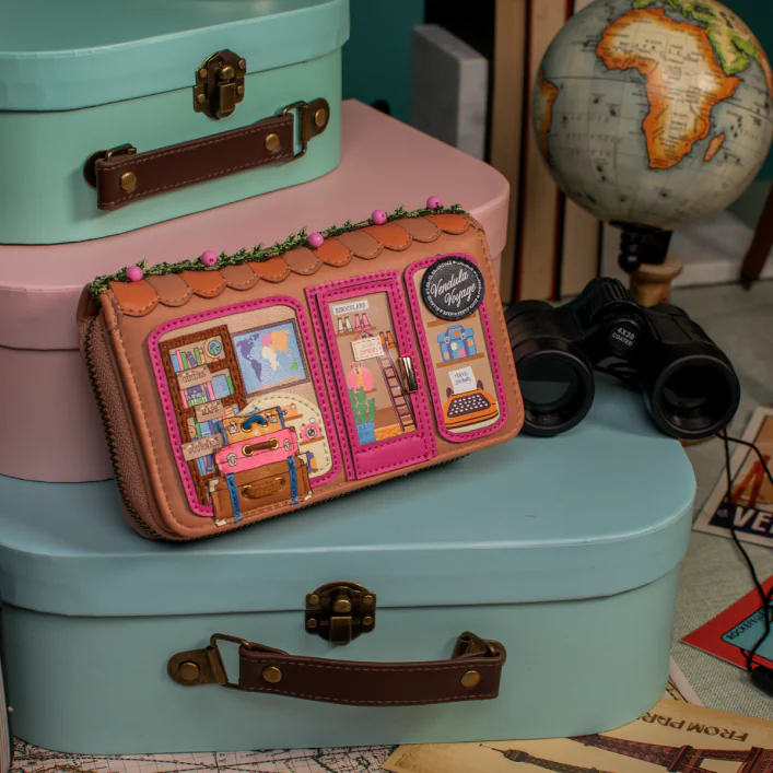 Vendula Voyage Medium Ziparound Wallet
